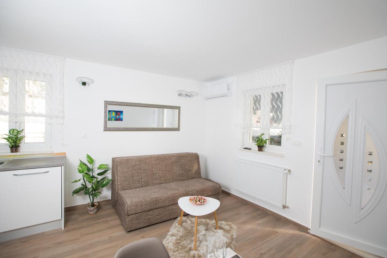 Apartman Roza Podstrana Ngoại thất bức ảnh