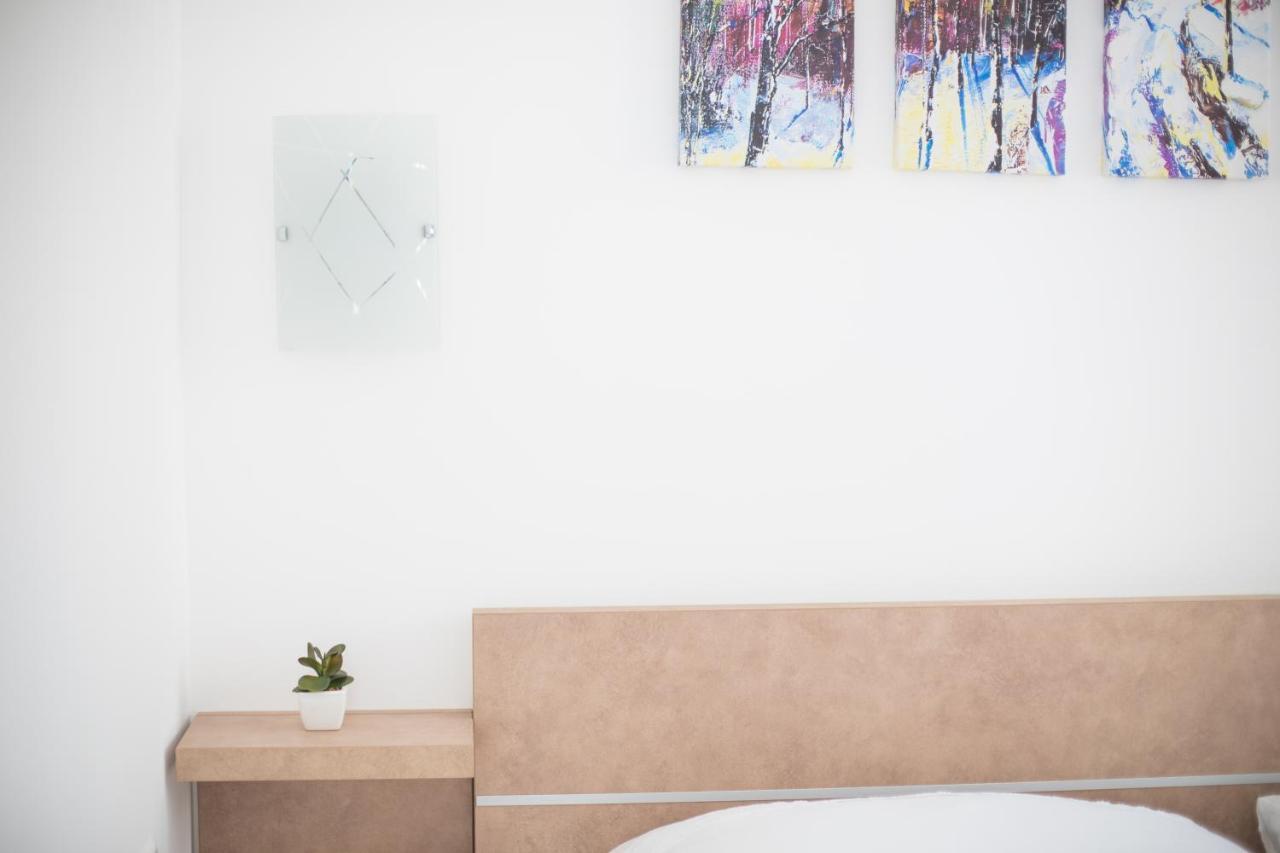 Apartman Roza Podstrana Ngoại thất bức ảnh